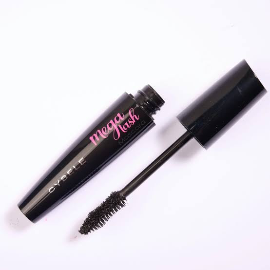 Amanda mega lash mascara