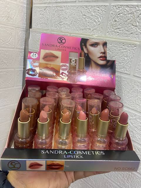 Sandra cosmetics lip stick ( درجات )