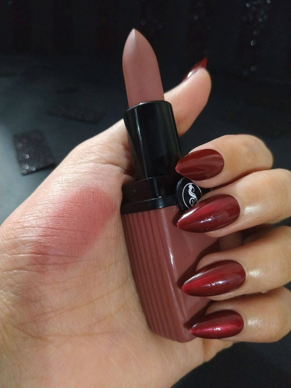 Shine queen matte lip stick درجات